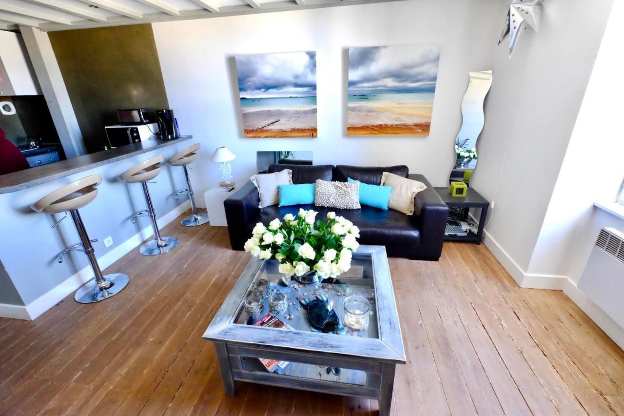 Superbe T3 Duplex Parking Prive Gratuit Sur Place Bordeaux Exterior foto